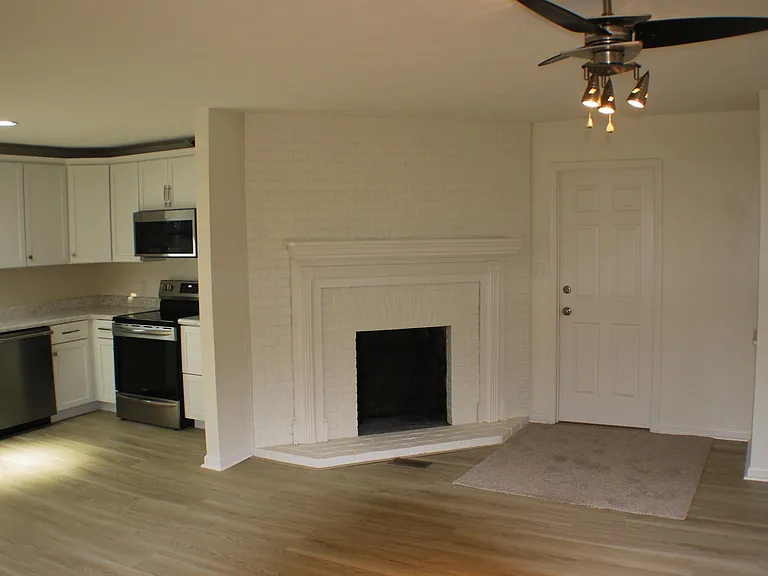 3193 Carriage Ln — Photo 15