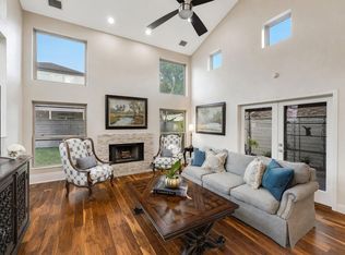 510 Birdsall St, Houston, TX 77007