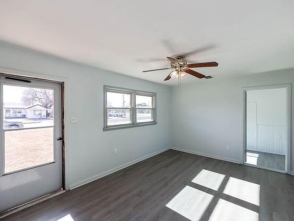 4th image of 532 54th St