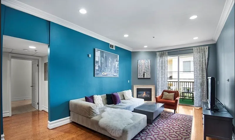 2 bed, 2.0 bath, 1186 sqft, $3,200 — Photo 1