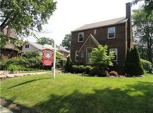 227 Spencer Ave, Sharon, PA