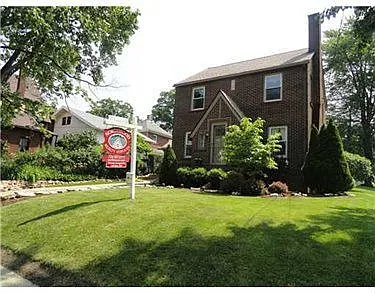 227 Spencer Ave photo 1