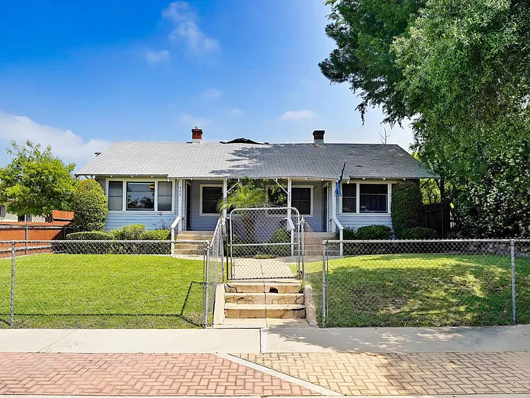 505 E Olive Ave — Photo 16