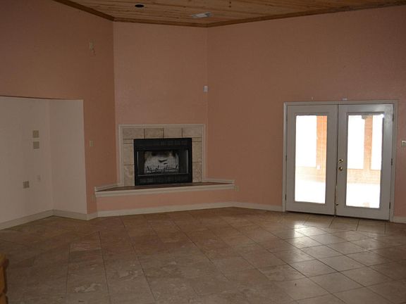 3rd image of 4802 Paul Ave