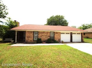 216 E Hogan Dr, Copperas Cove, TX 76522