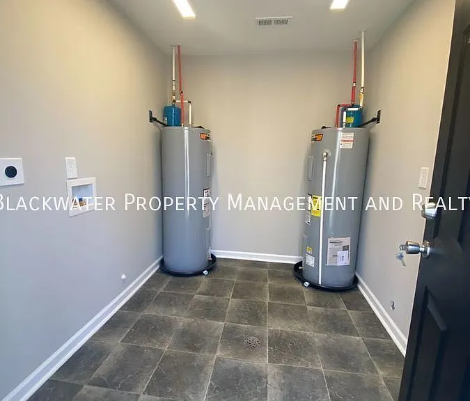 88 W Princeton Cir #B — Photo 8