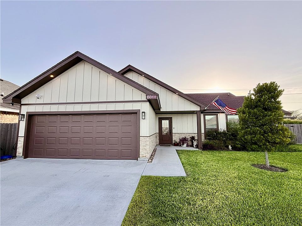 1st image of 1133 La Esmeralda Dr
