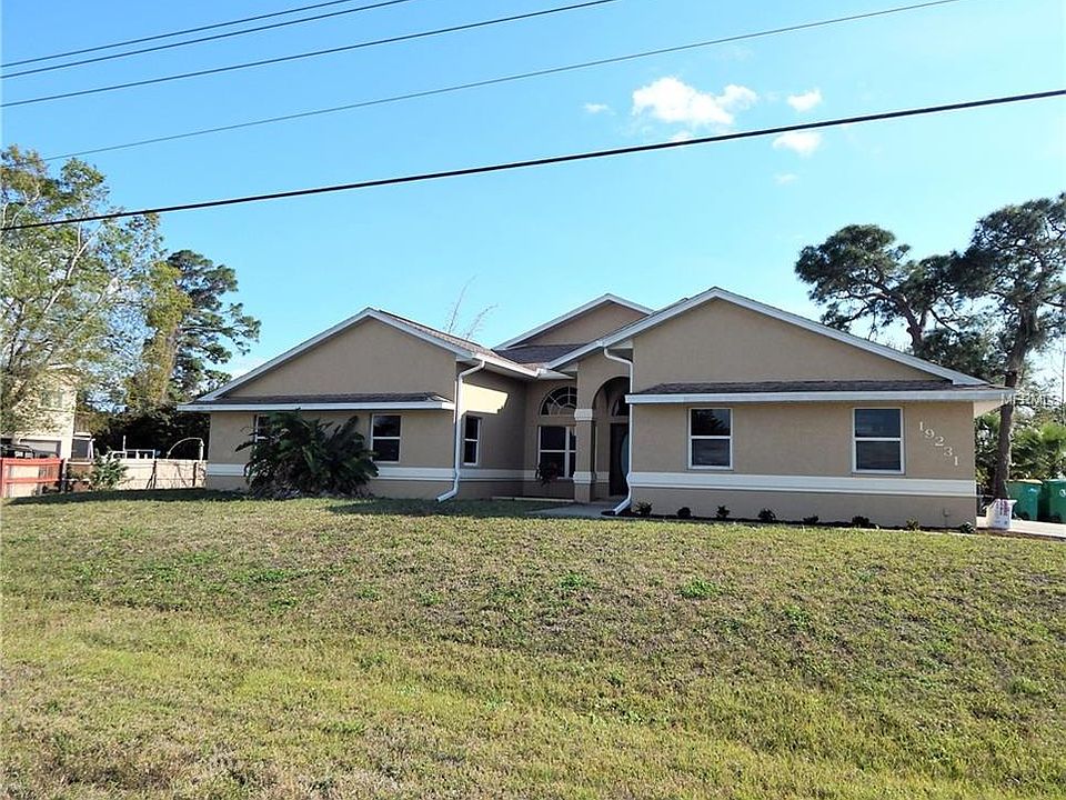 1st image of 19231 Edgewater Dr