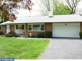 26 Jeanette Dr, Newtown Square, PA 19073