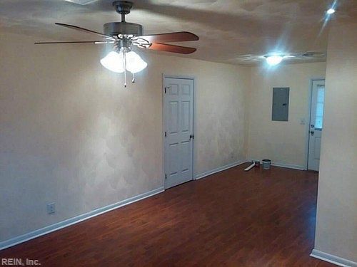 5th image of 1110 Jamal Ln E