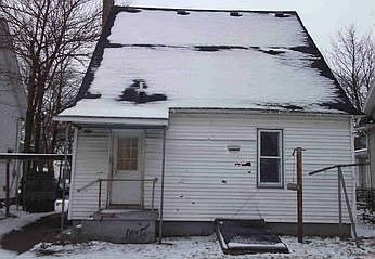 2nd image of 924 Norwich Ave SW