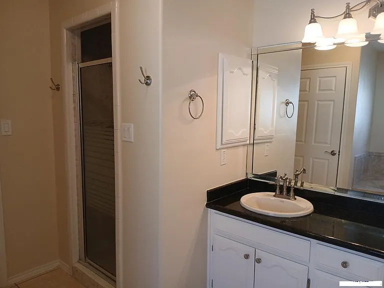 1514 Christian Cir — Photo 33