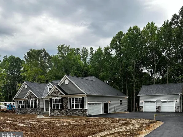 12134 Calverts Run Ct, La Plata, MD 20646