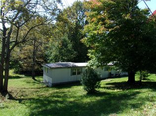 260 Turkeyfoot Rd, Lemont Furnace, PA 15456