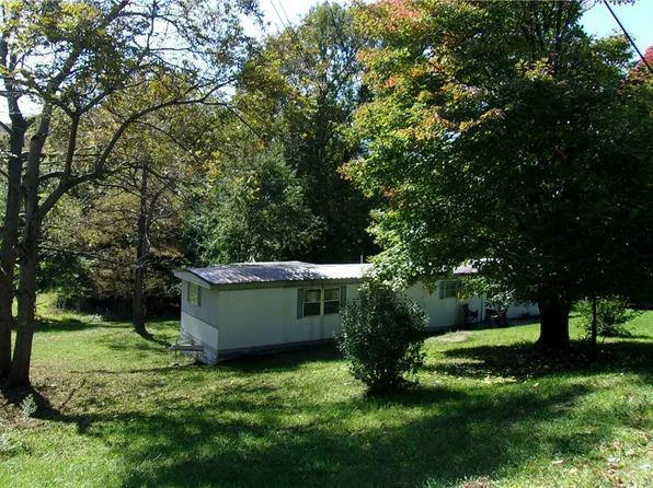 260 Turkeyfoot Rd N, Lemont Furnace, PA 15456