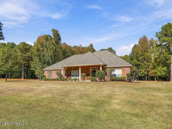 108 Stratford Dr, Brandon, MS 39042