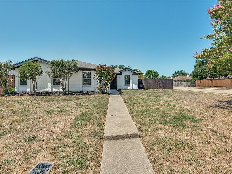 1st image of 1709 Belltower Pl