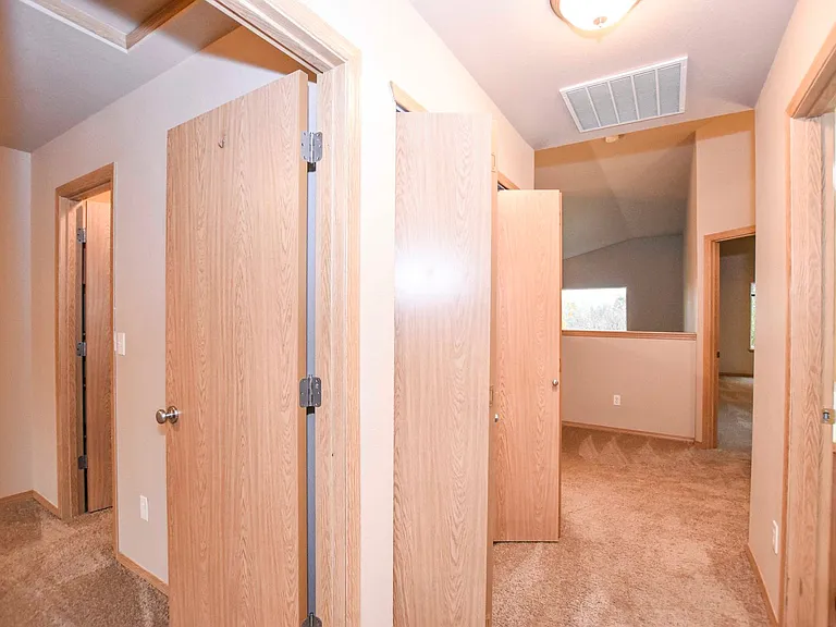 1320 Mills Landing Ct SE — Photo 12