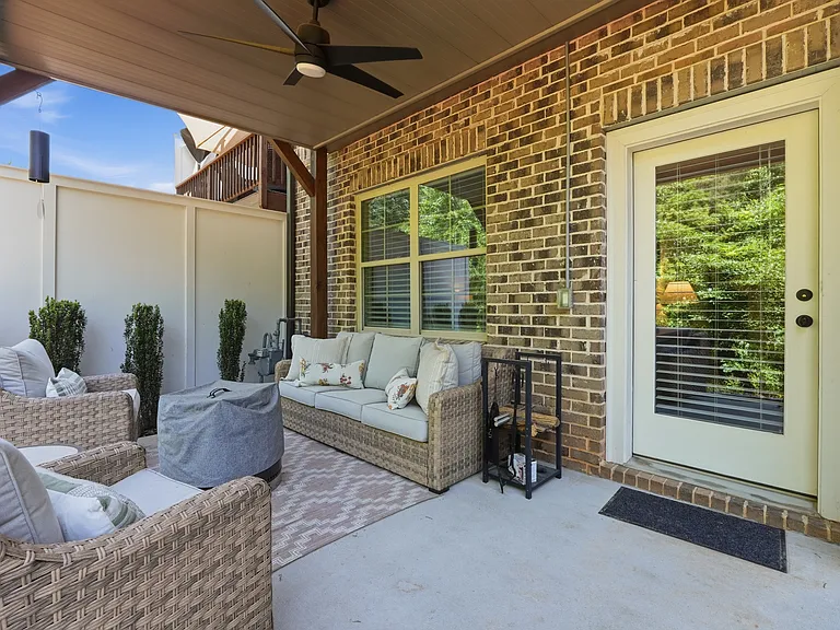 530 Springer Bnd — Photo 25