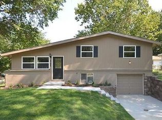 5709 N Garfield Ave, Kansas City, MO 64118