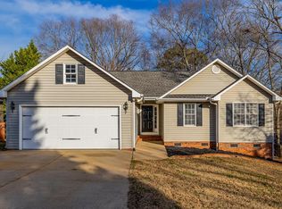 353 Worthington Cir, Spartanburg, SC 29303