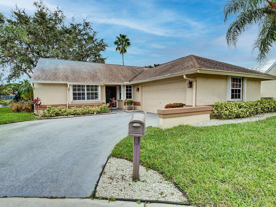 1st image of 1840 Banyan Creek Cir N