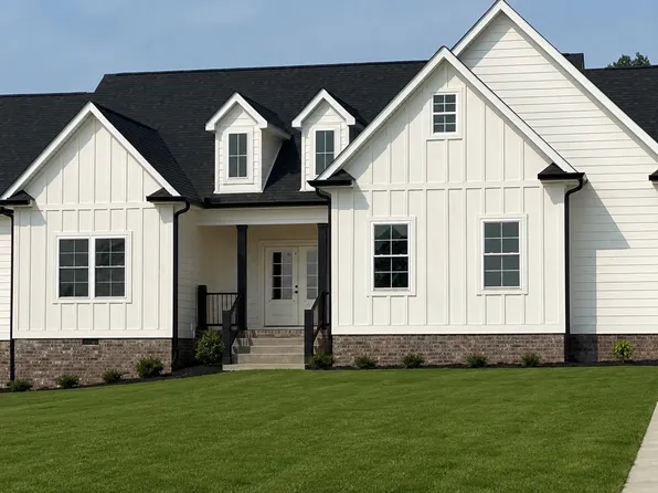1244 Breeden Rd, Charlotte, TN 37036