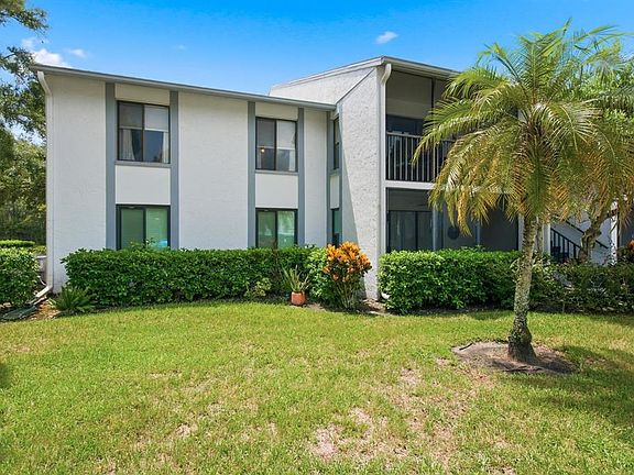 3rd image of 1345 PINE RIDGE CIRCLE E #A2