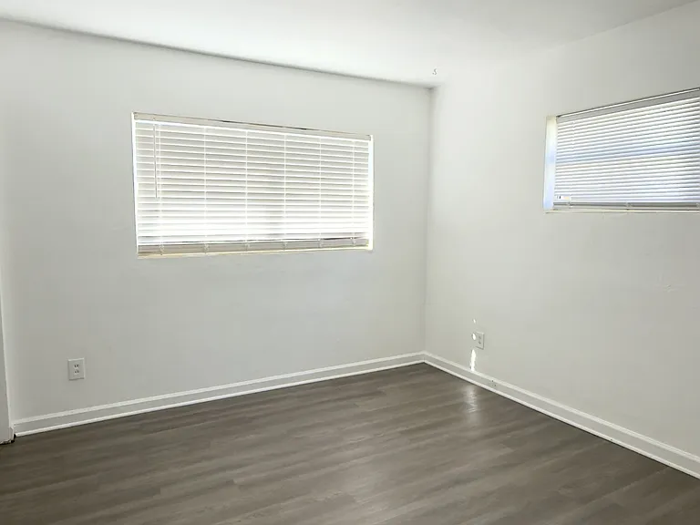 231 N Collen Rd — Photo 5