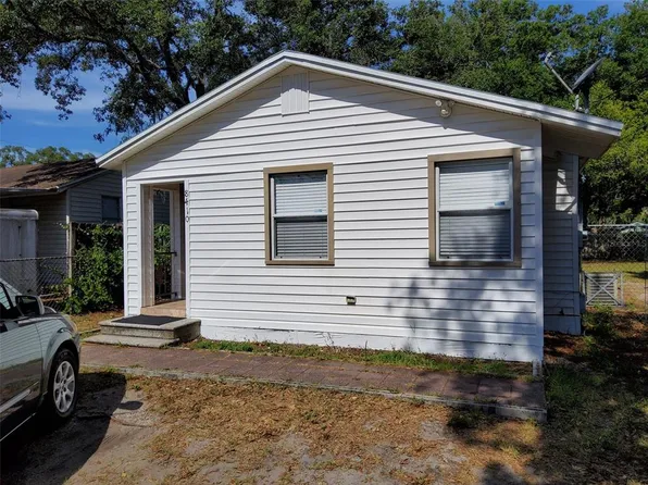 8410 N HAMNER AVENUE, TAMPA, FL 33604