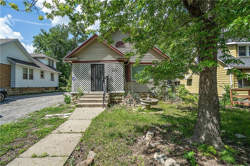 2016 E 59th St, Kansas City, MO 64130 MLS 2435877 Zillow
