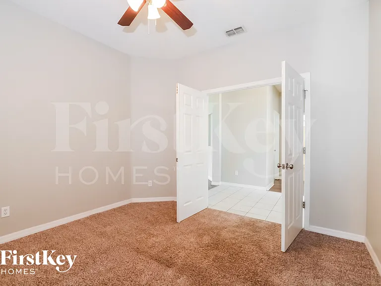 14330 Estrella Dr — Photo 12