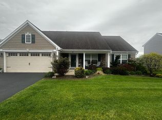25 October Glory Trl, Ephrata, PA 17522
