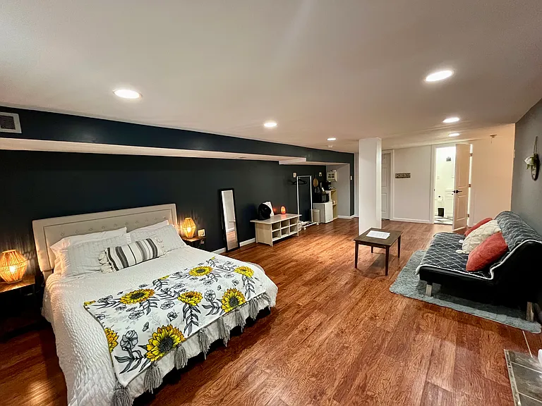 Ground level suite