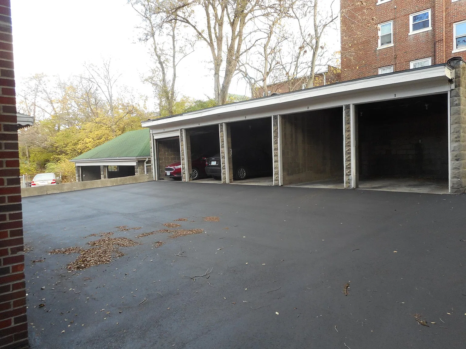 2 bed, 850 sqft, $1,500 — Photo 3