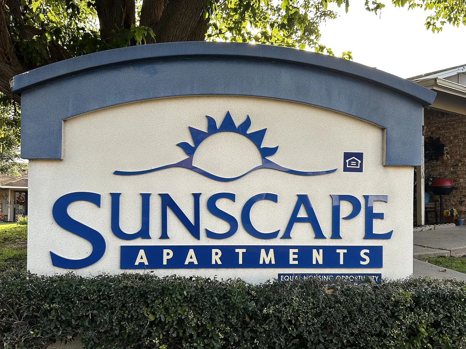 Sunscape Apartments — Photo 2