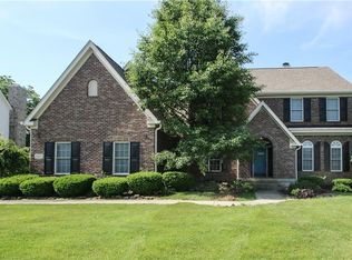 9097 Iris Ln, Zionsville, IN