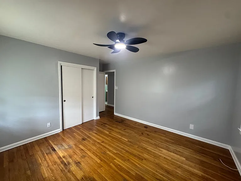 963 Green Ridge Rd — Photo 14