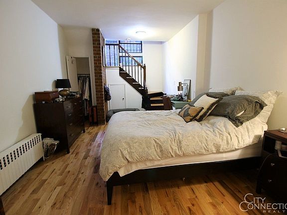 5th image of 63 Saint Marks Pl APT 1C