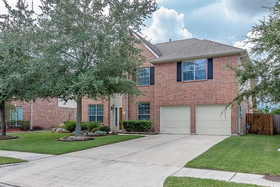 1st image of 863 Pebblebank Ln