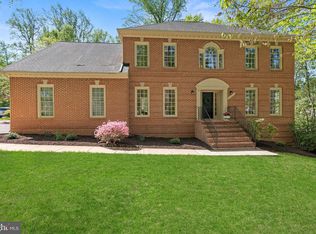 10651 Chadwell Ct, Great Falls, VA 22066