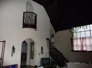 679 S Prospect Ave, Elmhurst, IL 60126