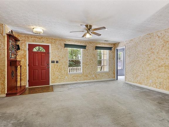 3rd image of 114 Timberidge Ct