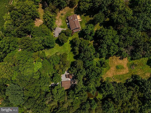 3rd image of 360 Kralltown Rd
