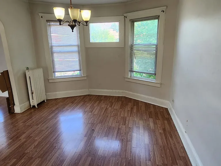 423 Washington Ave #2 — Photo 12