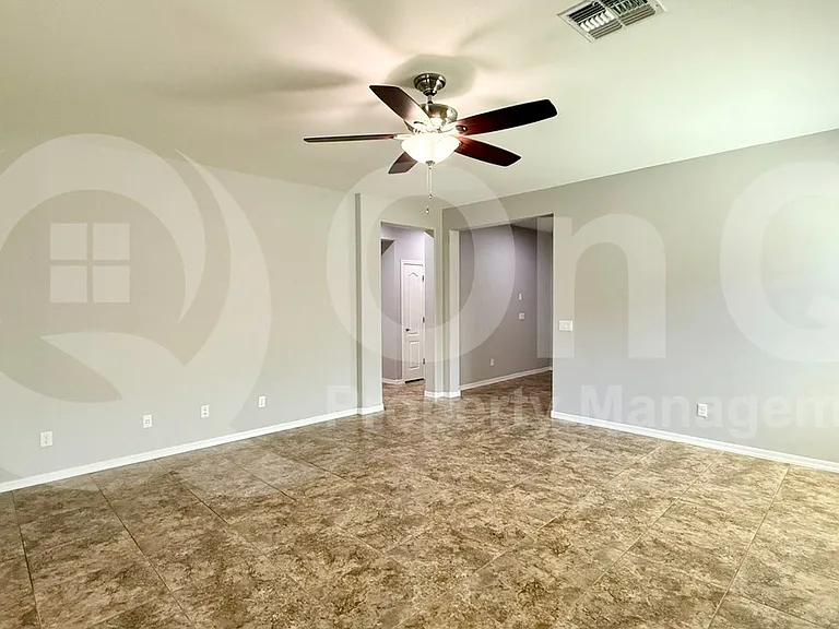 1477 E Hummingbird Way — Photo 6
