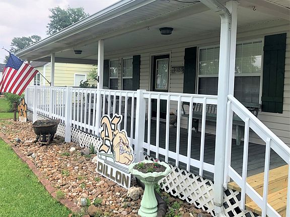 3rd image of 2515 Avenue D