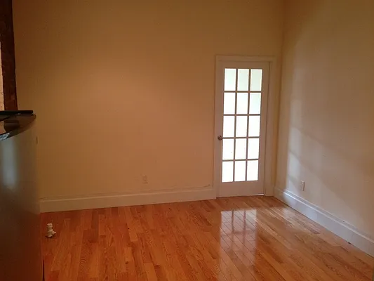 Rented by Westminster Management | media 26