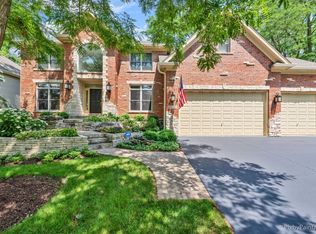 3131 E Francis Cir, St Charles, IL 60174