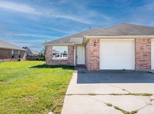 405 E Southern Trace Dr, Rogers, AR 72758